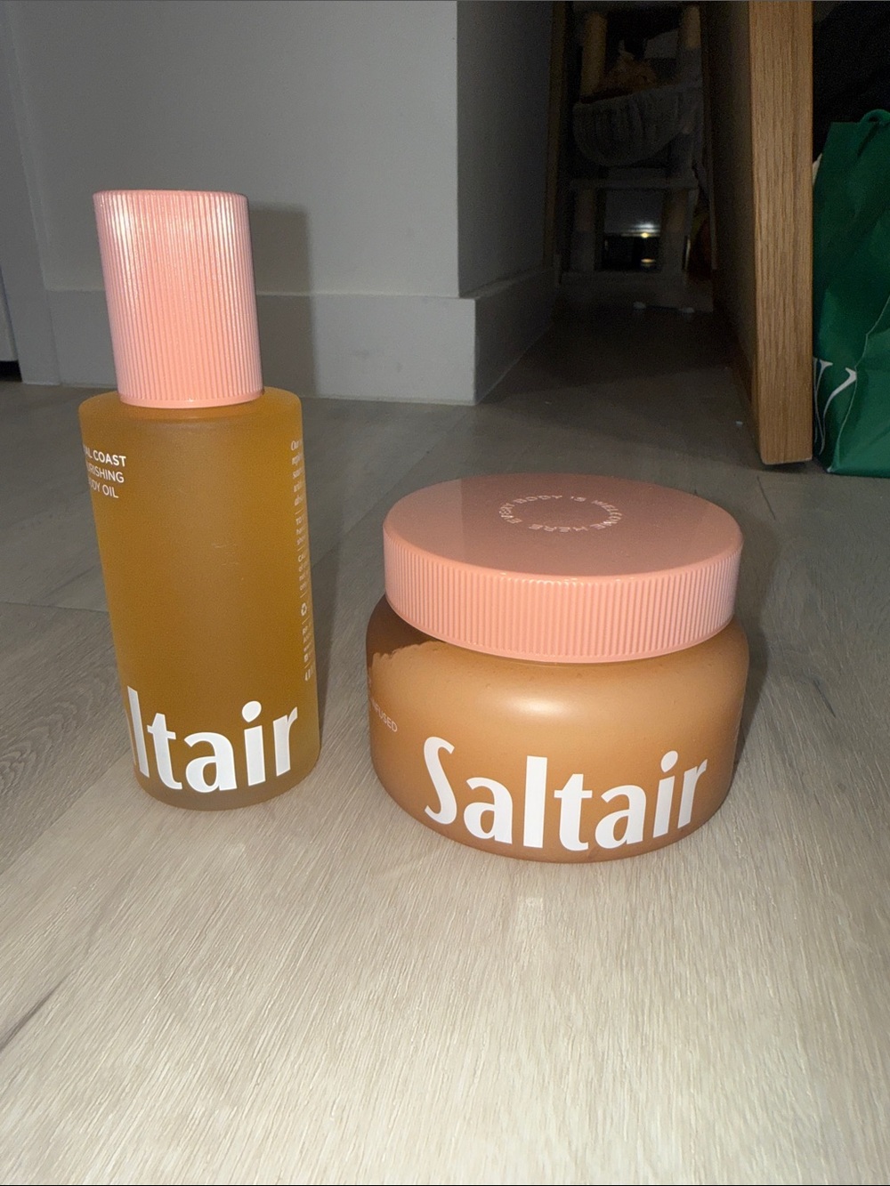 Saltair Coral Coast body scrub and body oil bundle